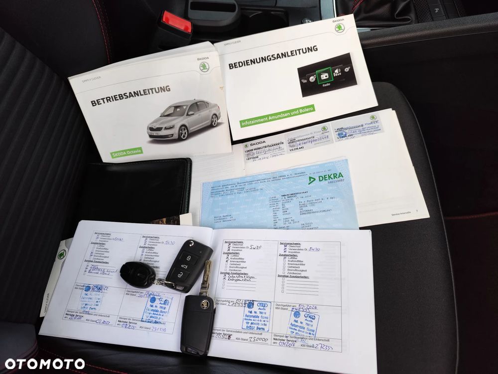 Skoda Octavia 2.0 TDI (Green tec) RS - 32