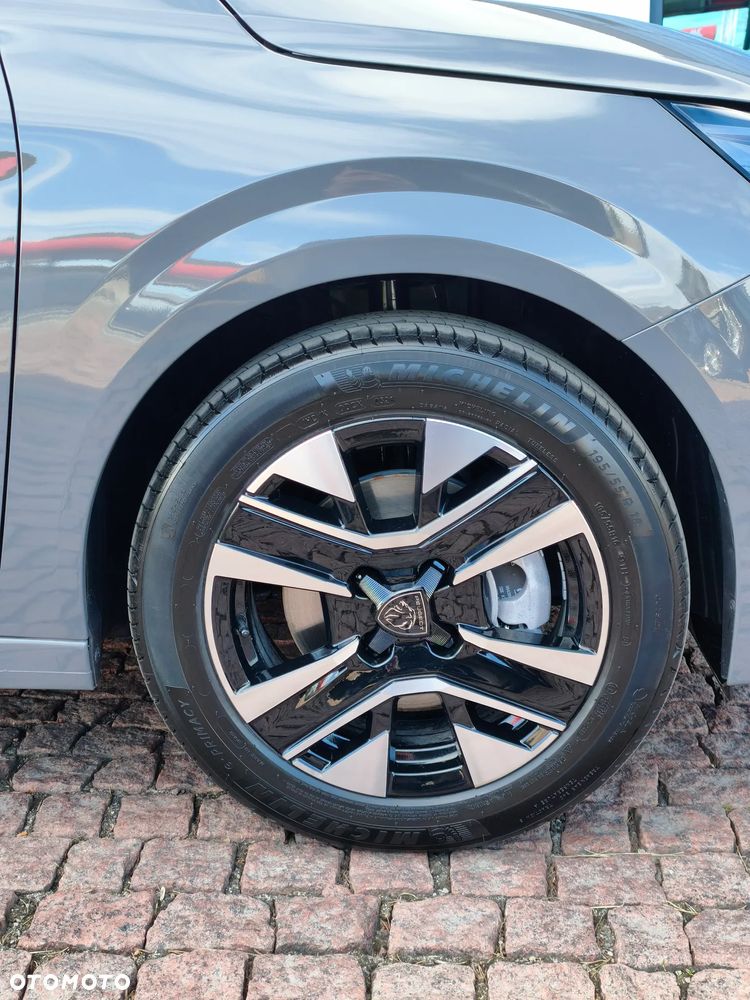 Peugeot 208 1.2 PureTech Allure S&S - 8