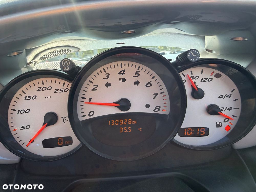 Porsche Boxster - 14