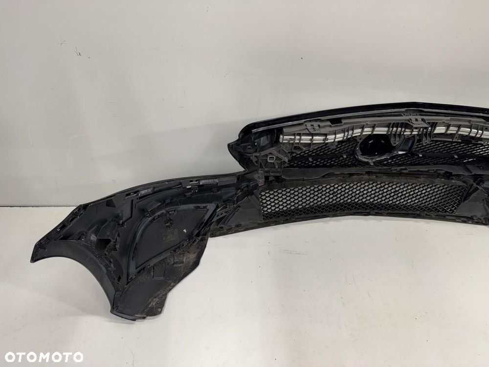Zderzak przód Mercedes c klasa 205 lift avangarde A2058851101 - 4