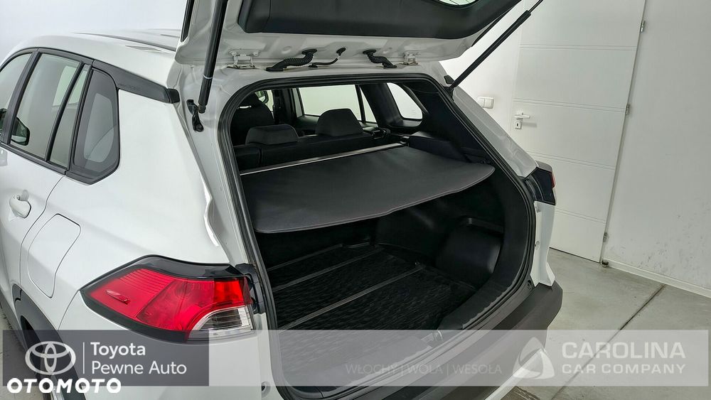 Toyota Corolla Cross 2.0 Hybrid Comfort - 28