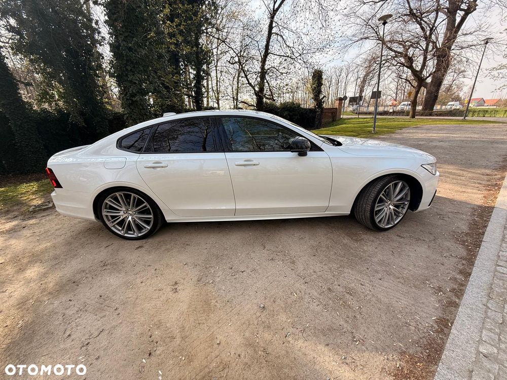Volvo S90 D5 AWD R-Design - 13