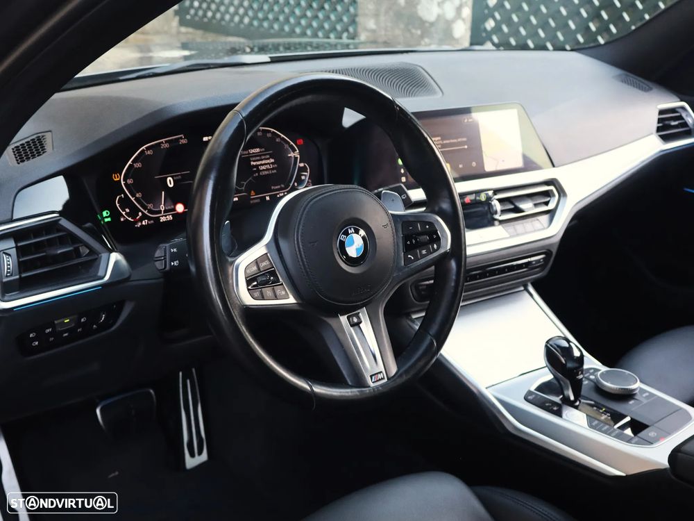 BMW 330 e Aut. M Sport - 47