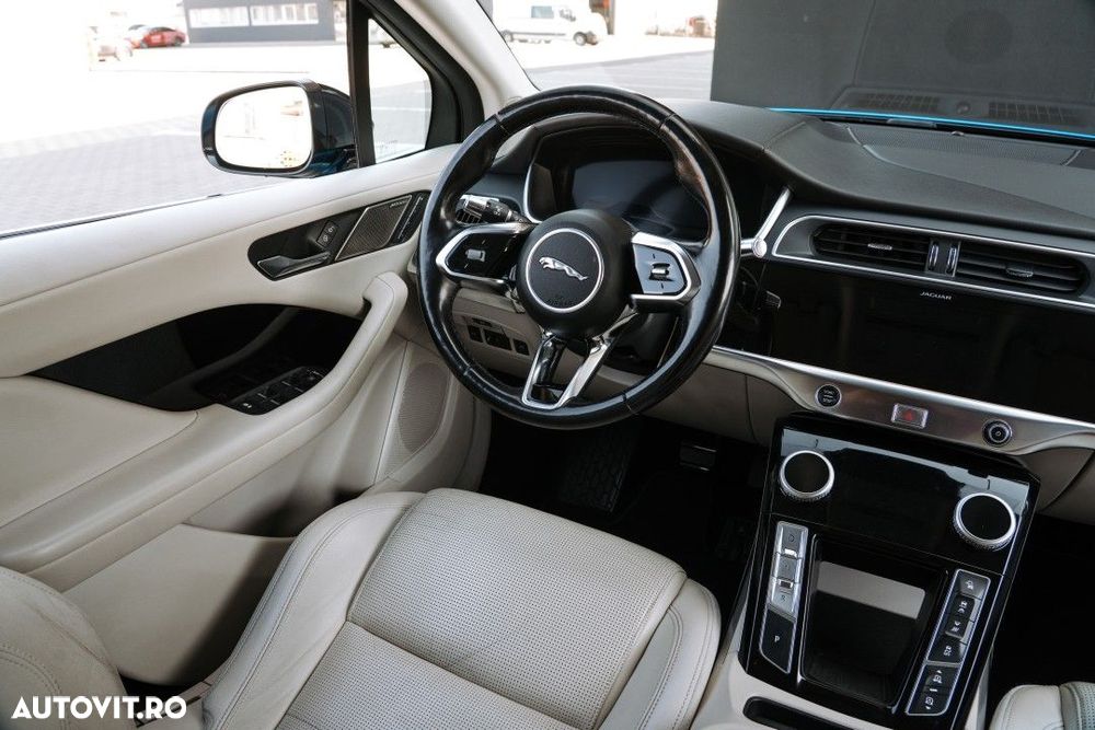 Jaguar I-Pace - 22