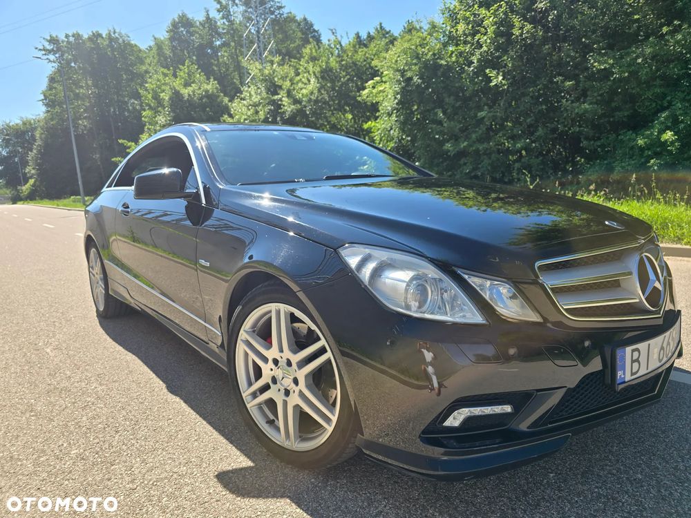 Mercedes-Benz Klasa E 220 CDI DPF BlueEFFICIENCY Automatik Elegance - 17