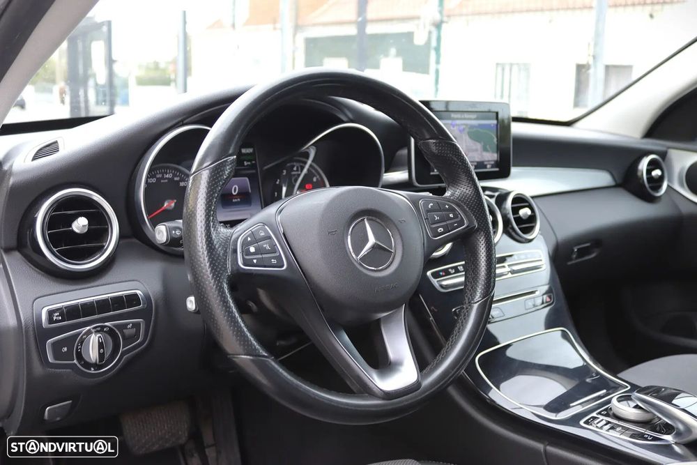 Mercedes-Benz C 350 e - 7