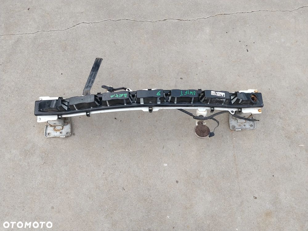Belka przednia  pod zderzak Wzmocnienie  przód  Suzuki Swift Mk7 - 2