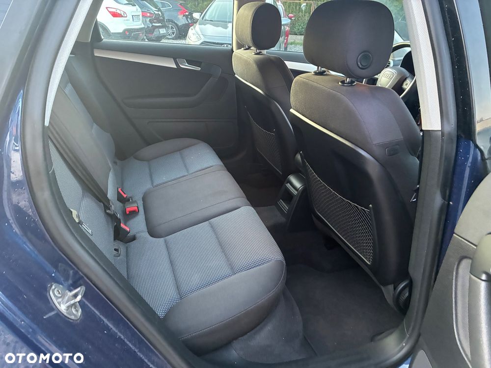 Audi A3 Sportback - 13