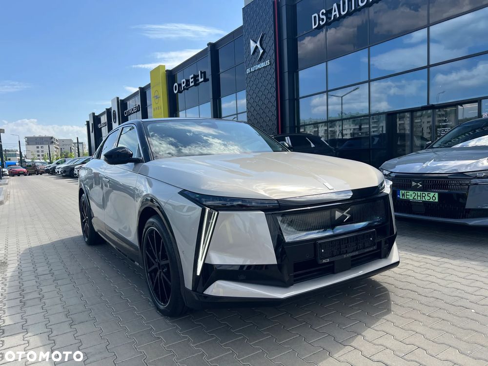 DS Automobiles N°8 97.2kWh Long Range AWD Pallas - 2