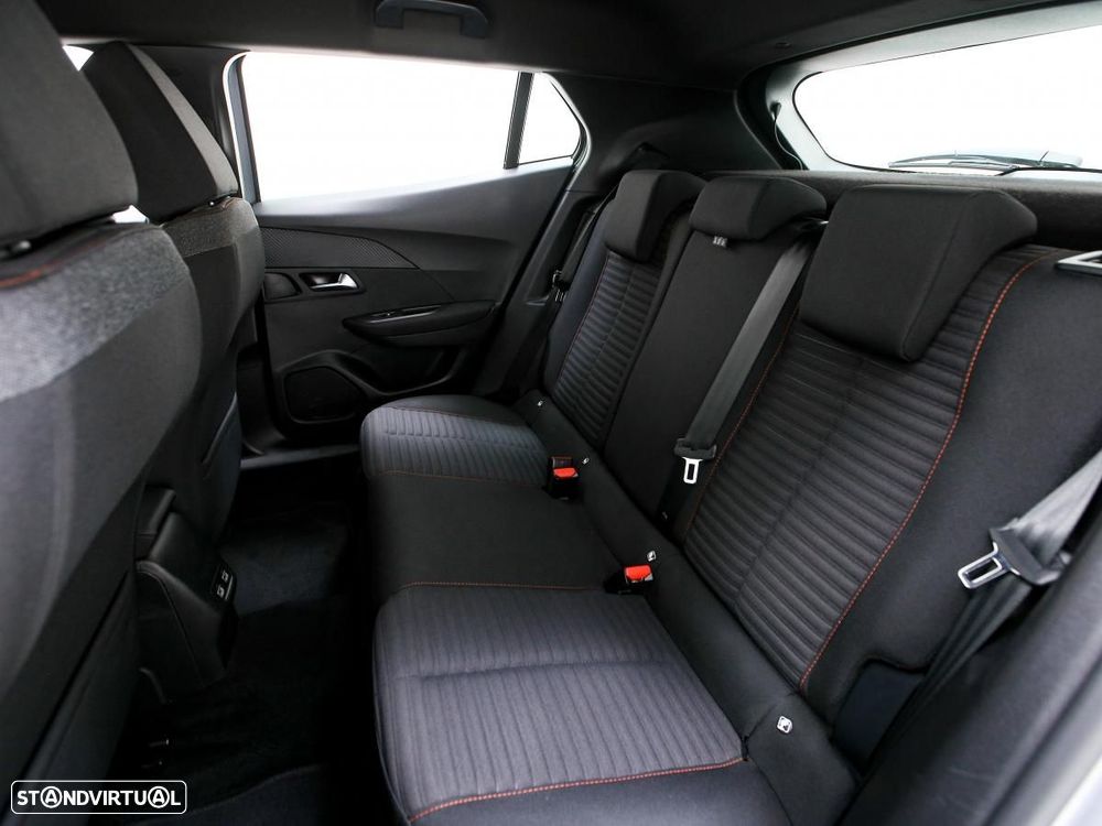 Peugeot e-2008 50 kWh Active Pack - 12