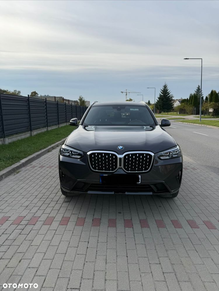 BMW X3 xDrive30i GPF Luxury Line - 2