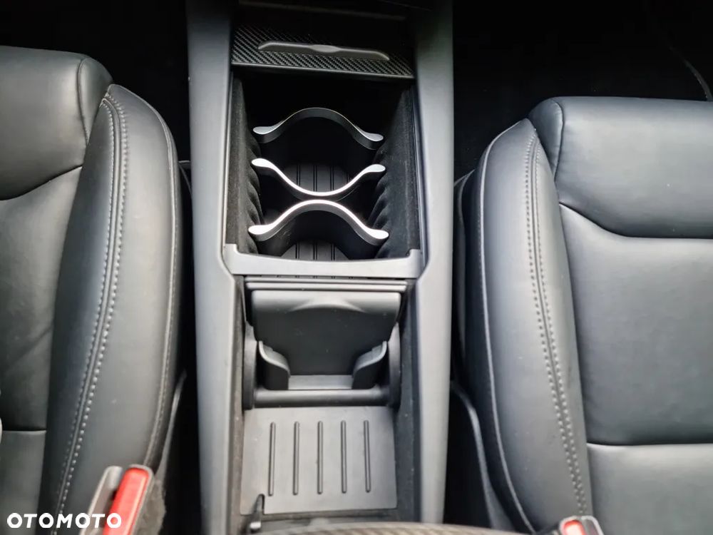 Tesla Model S - 16