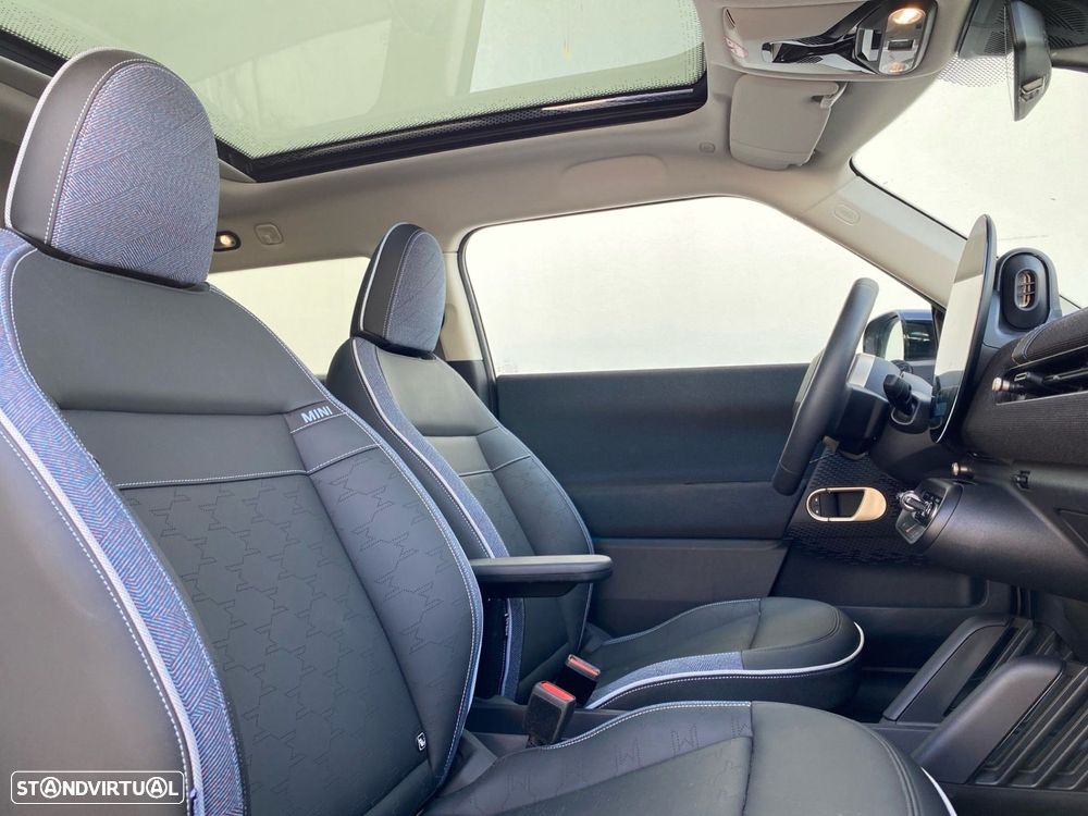 MINI 3 Portas Cooper SE Classic M - 18