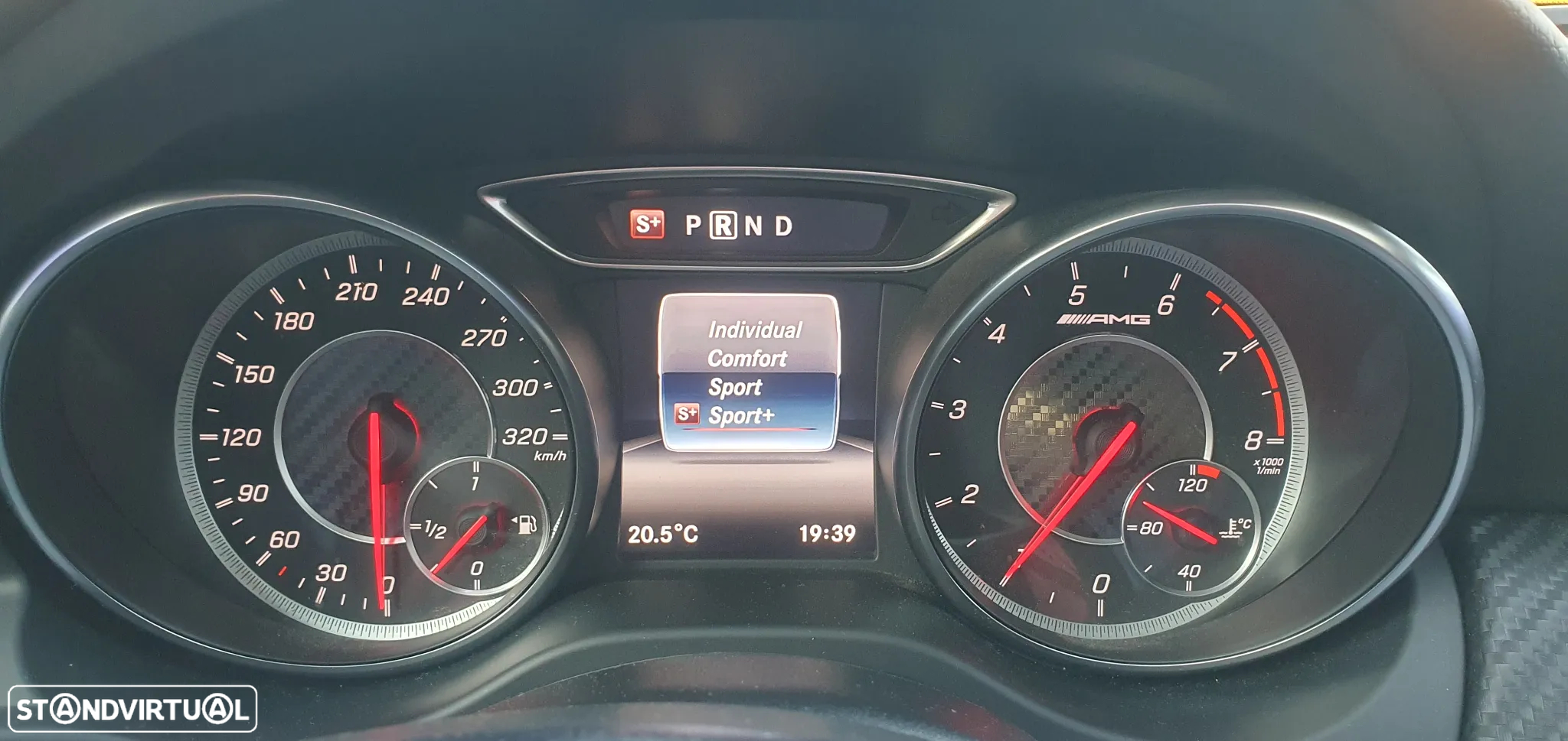 Mercedes-Benz A 45 AMG 4Matic Speedshift 7G-DCT - 60