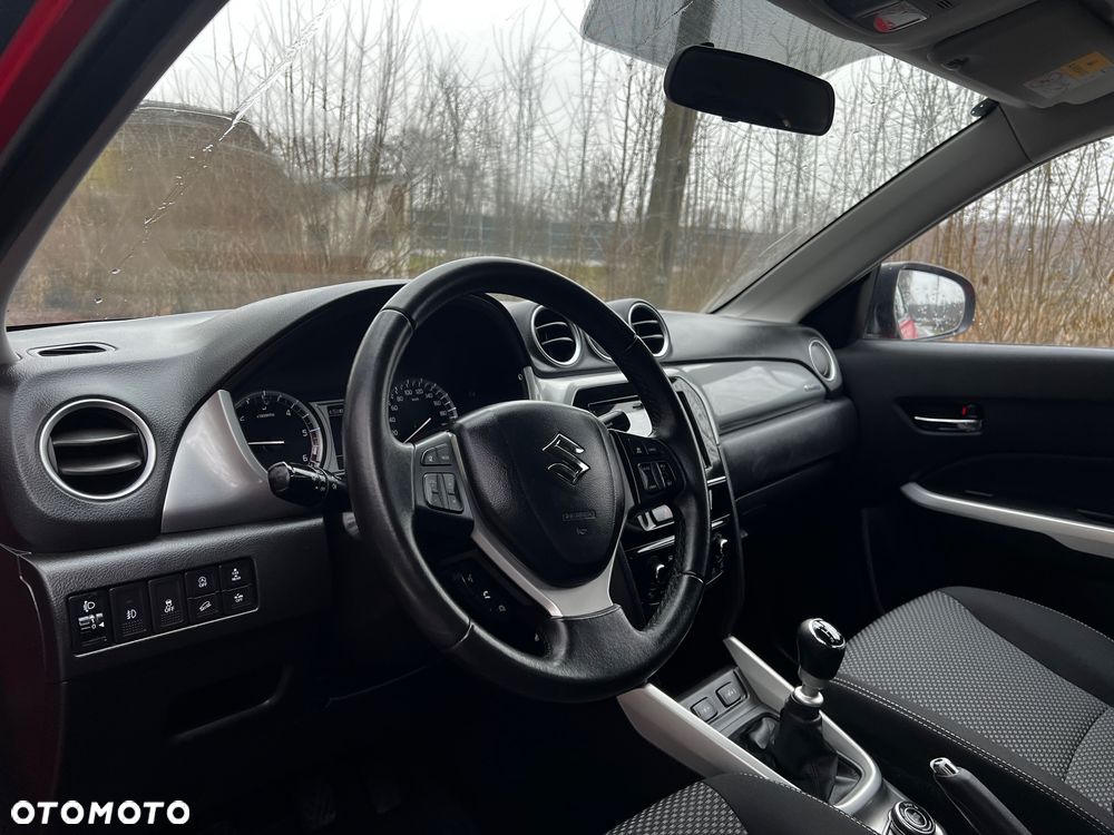 Suzuki Vitara 1.6 DDiS (4x4) Allgrip Comfort - 13