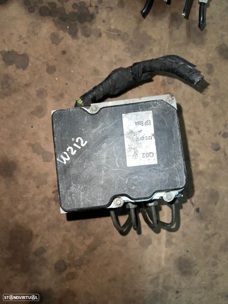 Módulo de ABS Mercedes W212 - 1
