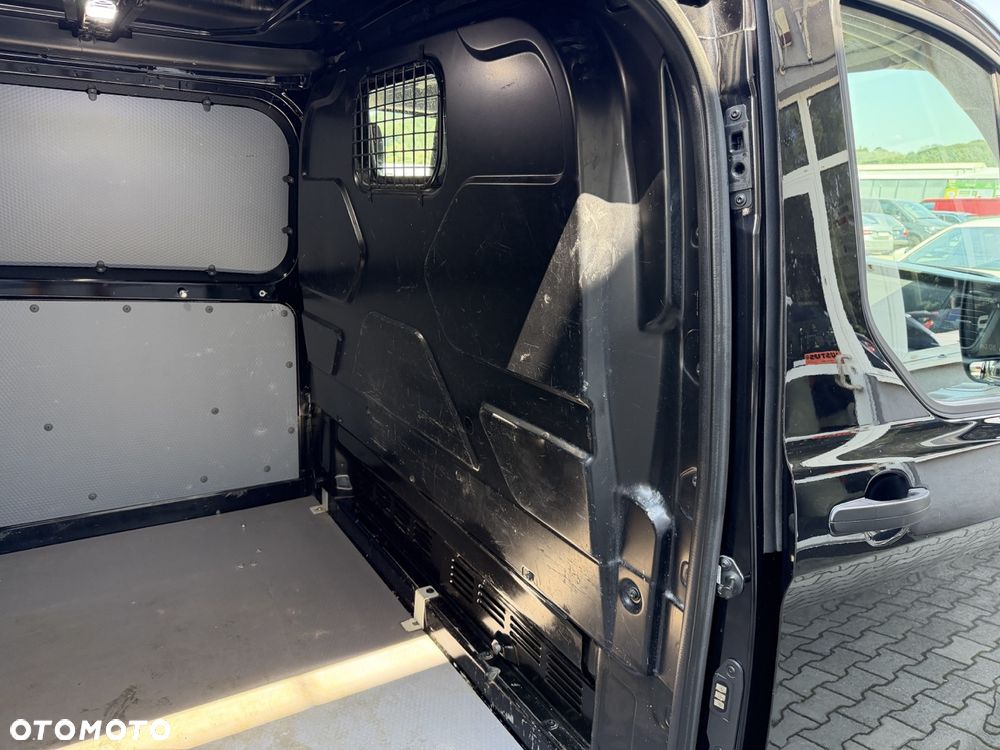 Ford Transit Custom - 27