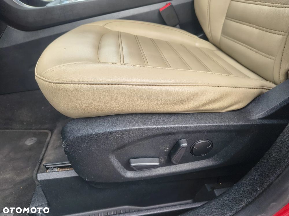 Ford Edge - 16