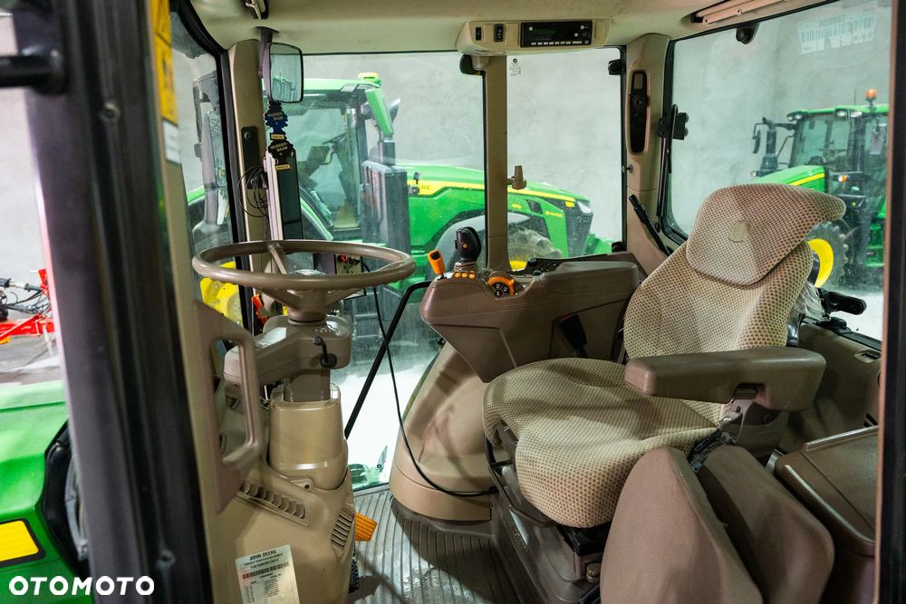 John Deere 6195M - 10