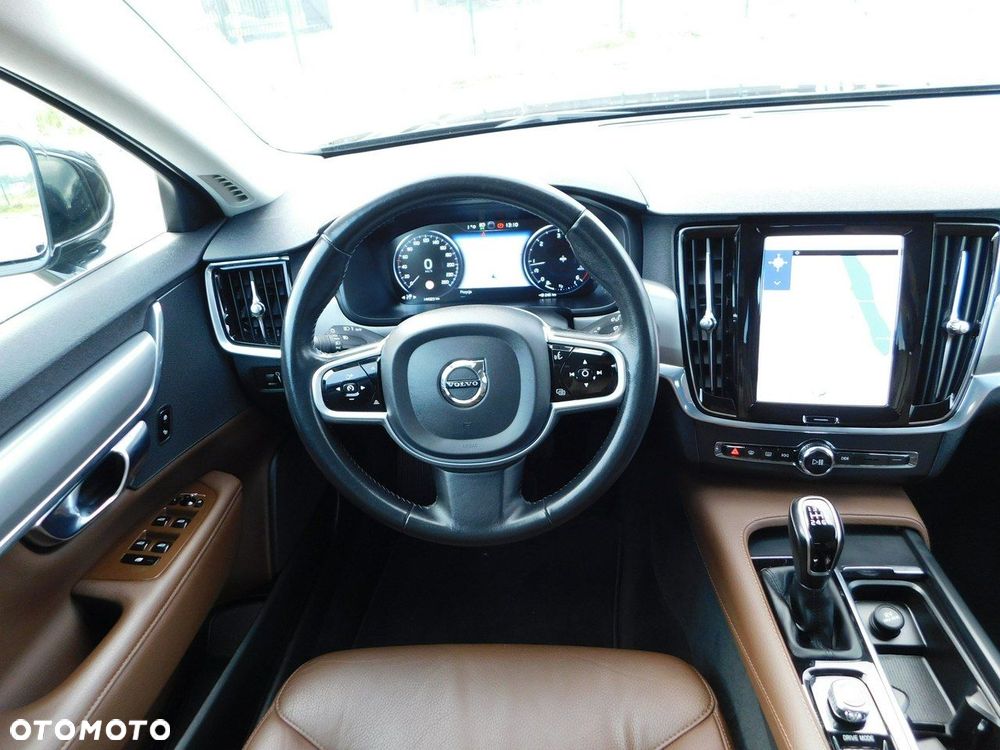 Volvo V90 - 14