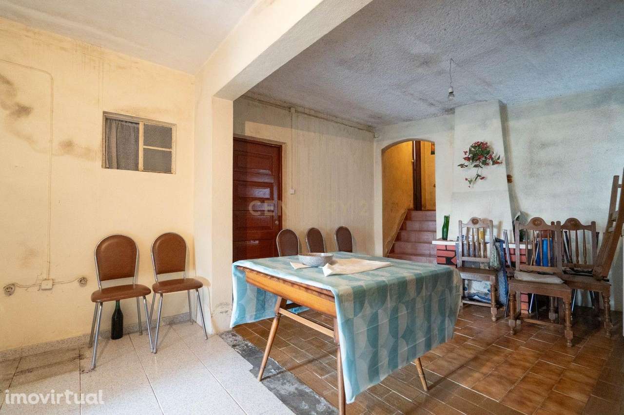 Moradia T3 em Nogueira do Cravo, Oliveira do Hospital - Grande imagem: 2/27