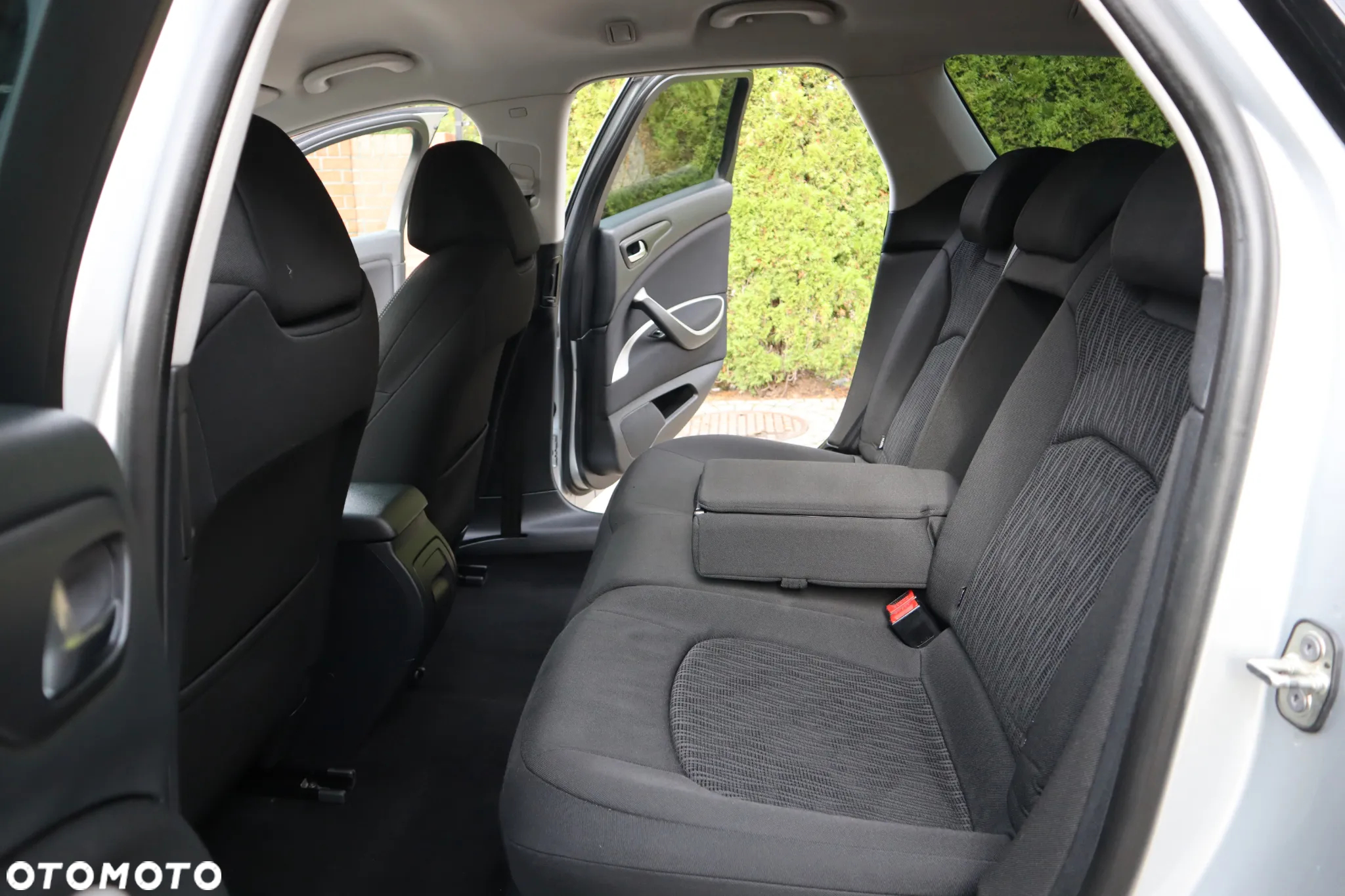 Citroën C5 Tourer HDi 140 FAP CrossTourer - 13