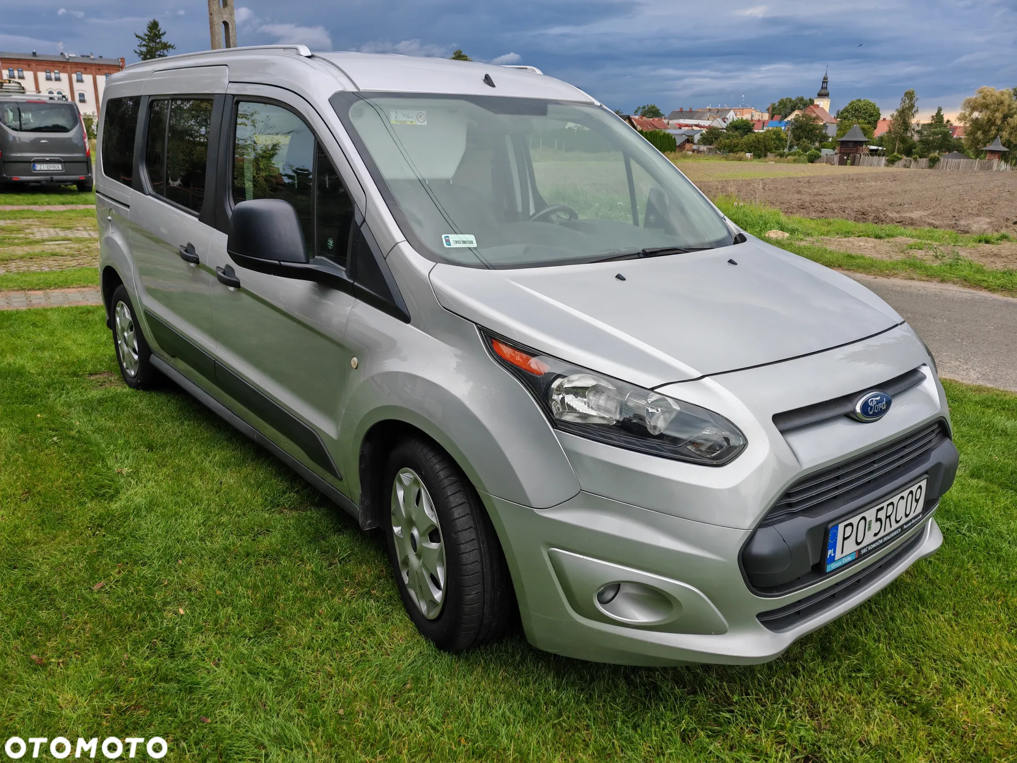Ford Tourneo Connect Gr 1.5 TDCi Trend - 8