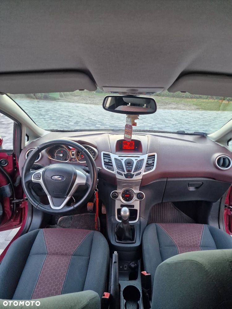 Ford Fiesta 1.25 Titanium - 14