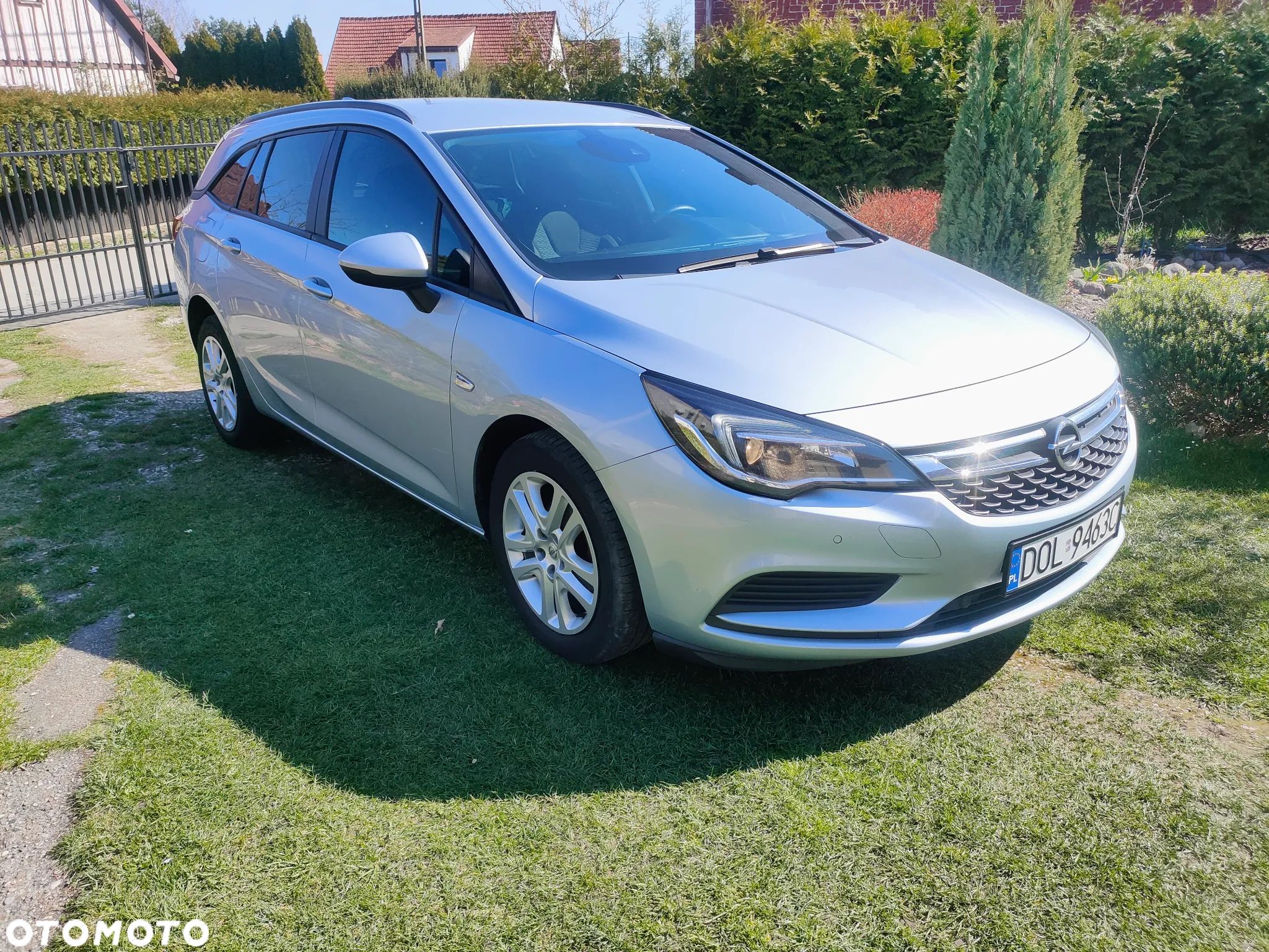 Opel Astra 1.6 CDTI Sports Tourer Active - 1