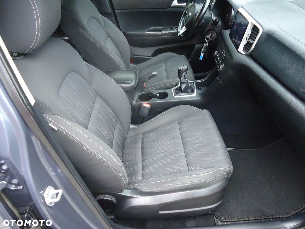 Kia Sportage 1.6 GDI L 2WD - 16