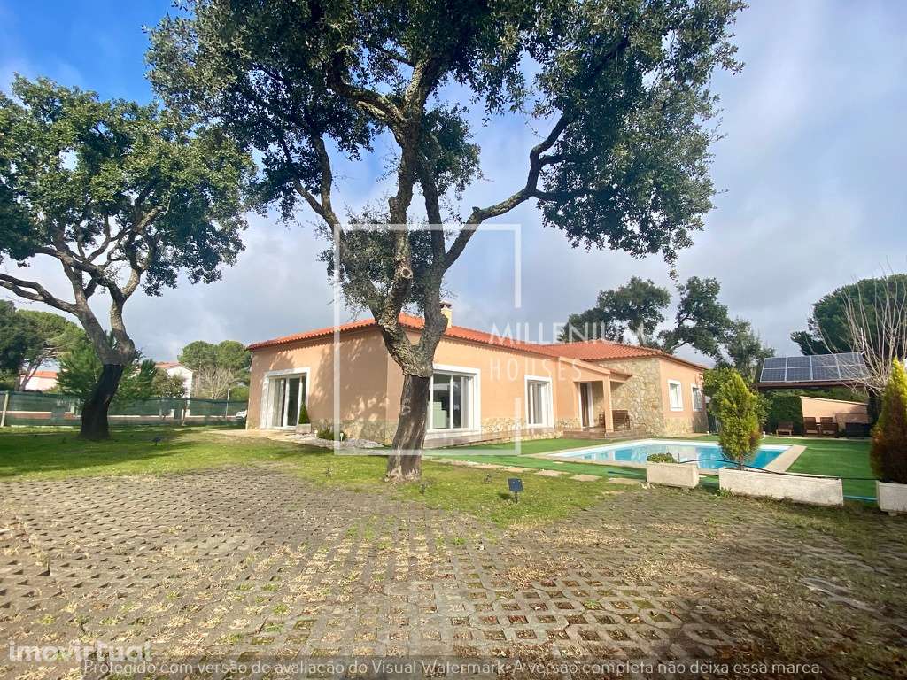 Moradia Térrea V4 com Piscina | Vila Nova de Santo Estêvão - Grande imagem: 2/46