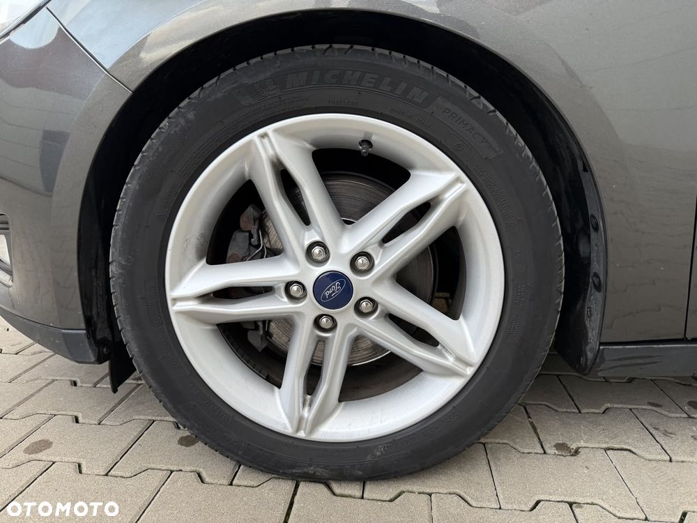 Ford Focus 2.0 TDCi Titanium ASS - 13