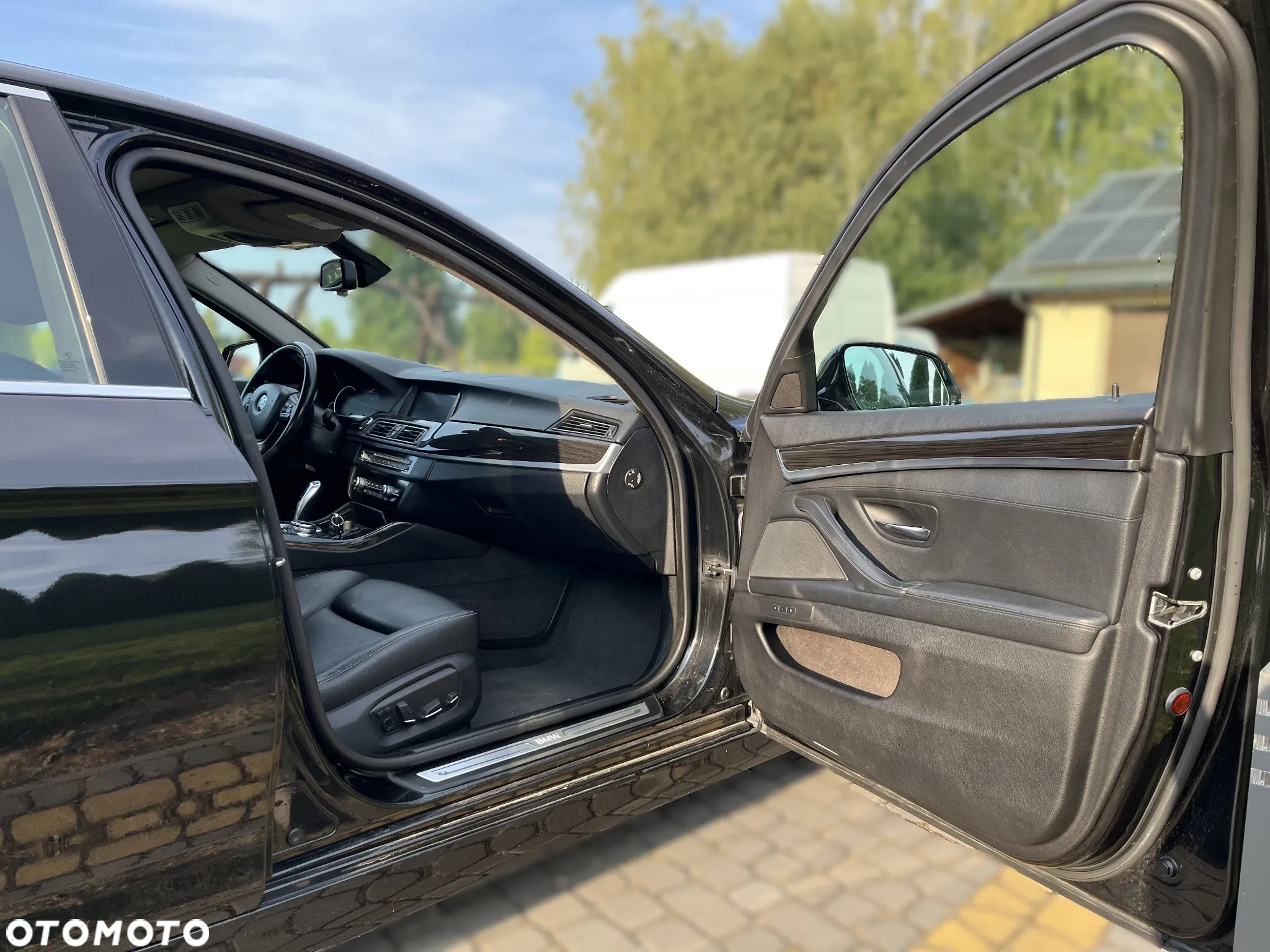 BMW Seria 5 520d xDrive Luxury Line - 13