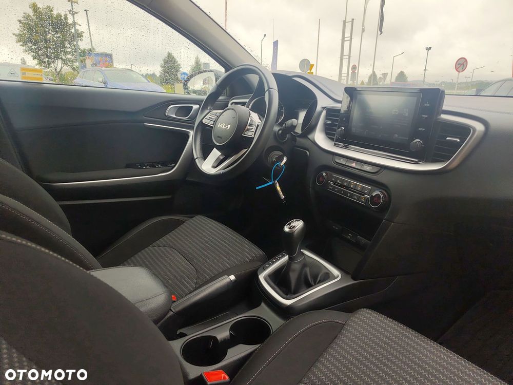 Kia XCeed 1.5 T-GDI M - 21