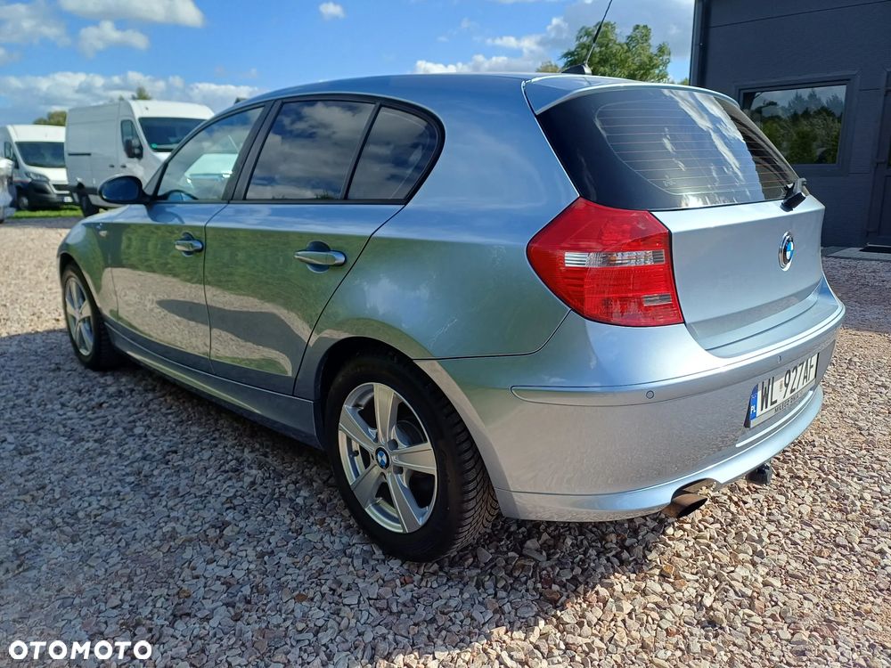 BMW Seria 1 116i - 4