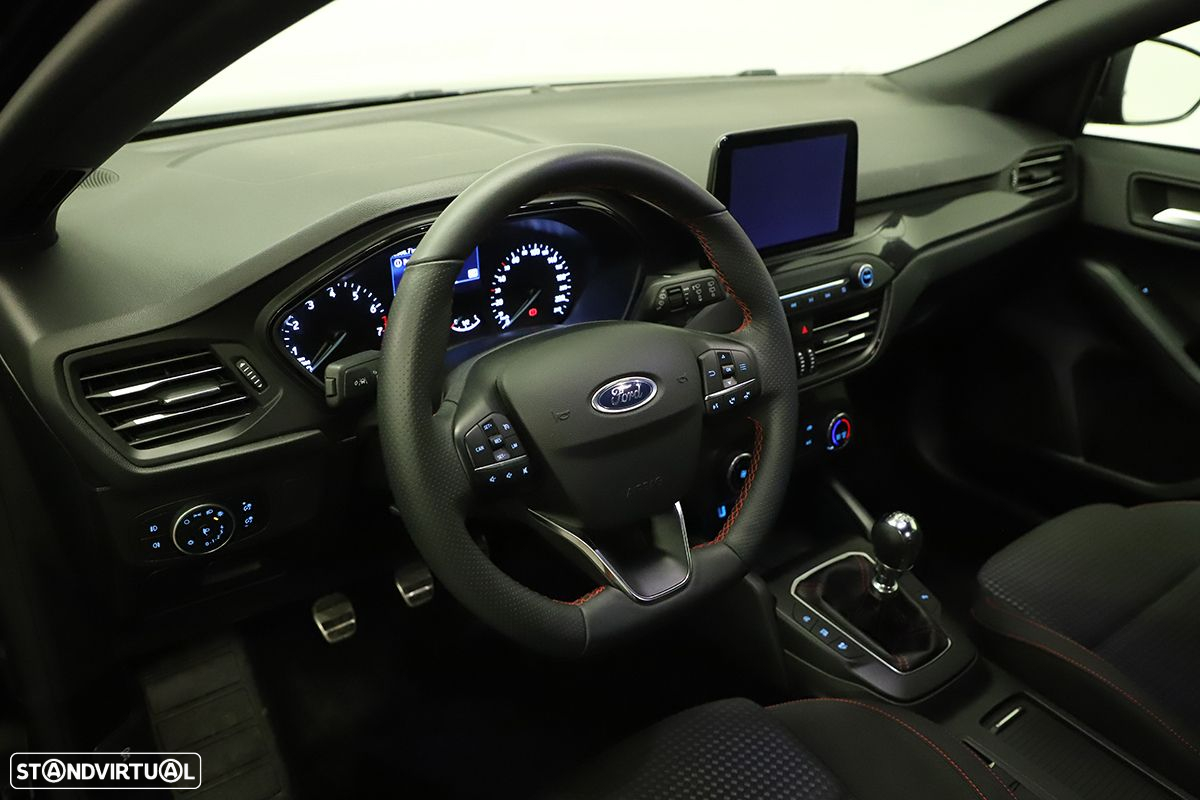 Ford Focus SW 1.0 EcoBoost ST-Line - 5