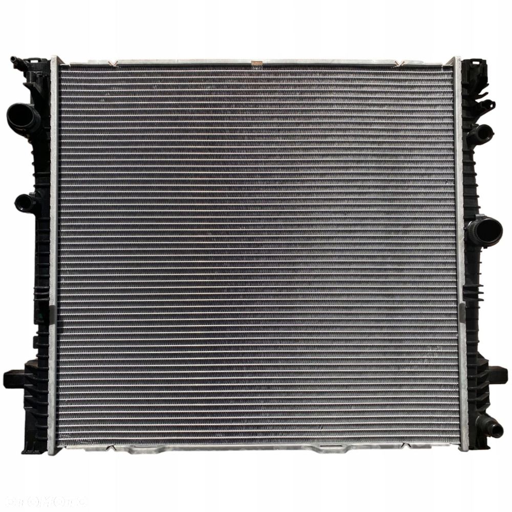 CHŁODNICA WODY silnika BMW X3 G01 X4 G02 17118642742 - 1