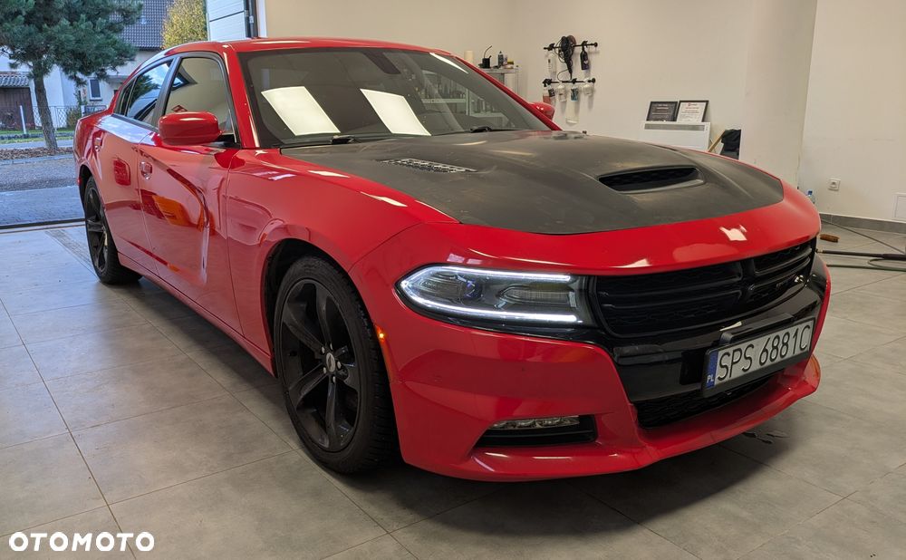 Dodge Charger - 4