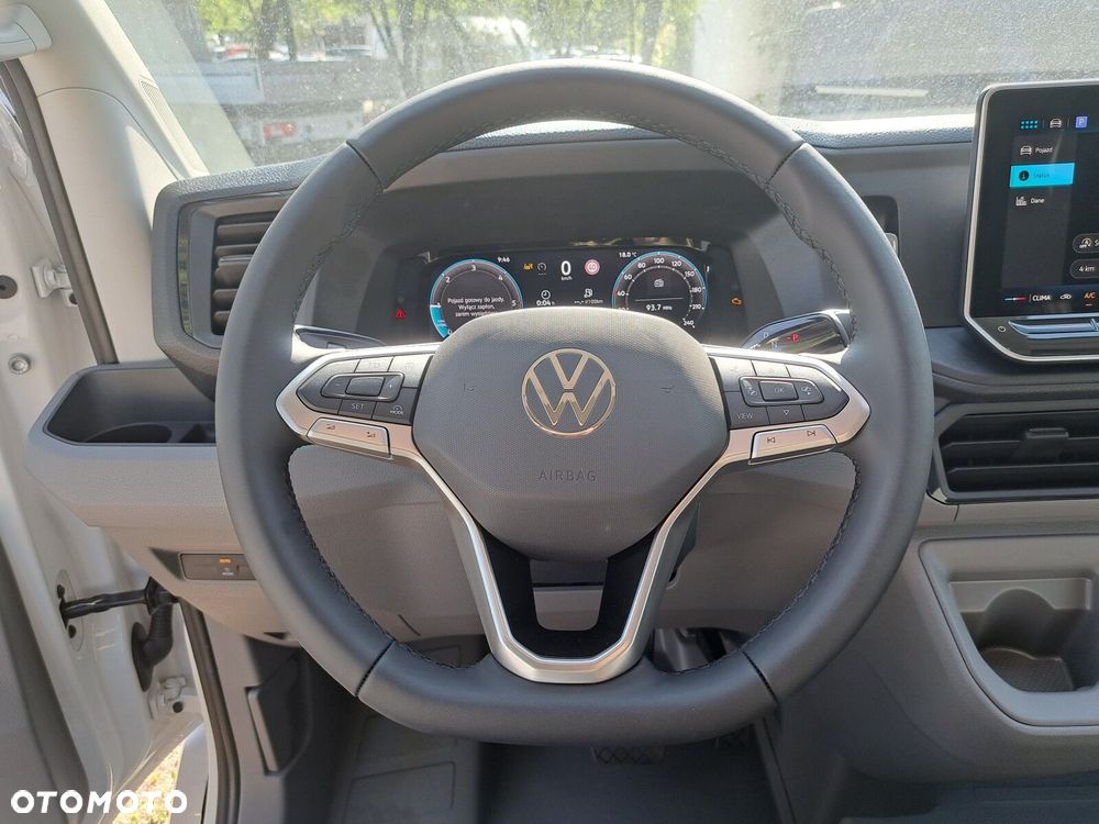 Volkswagen Crafter - 11