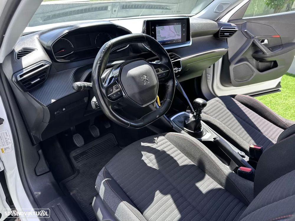Peugeot 2008 1.5 BlueHDi Style - 26