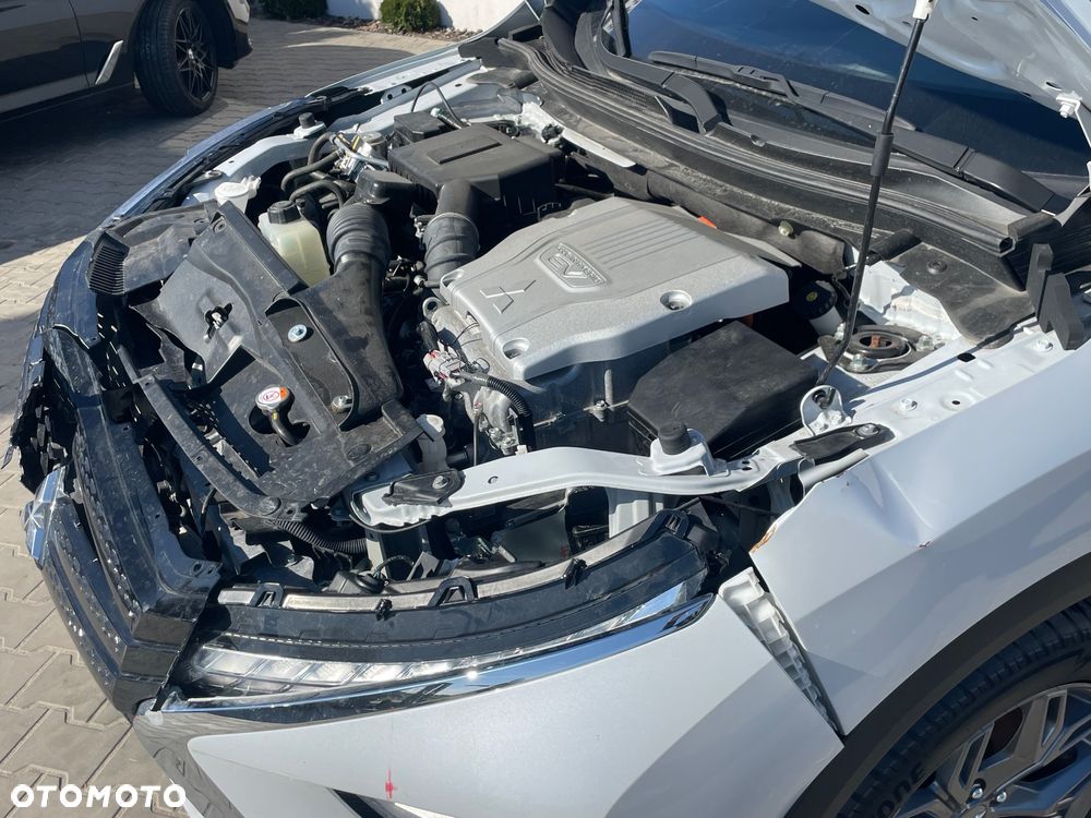 Mitsubishi Eclipse Cross 4WD Top - 22