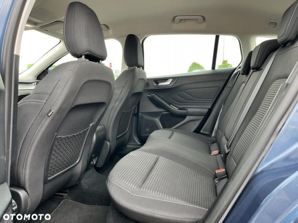 Ford Focus - 9