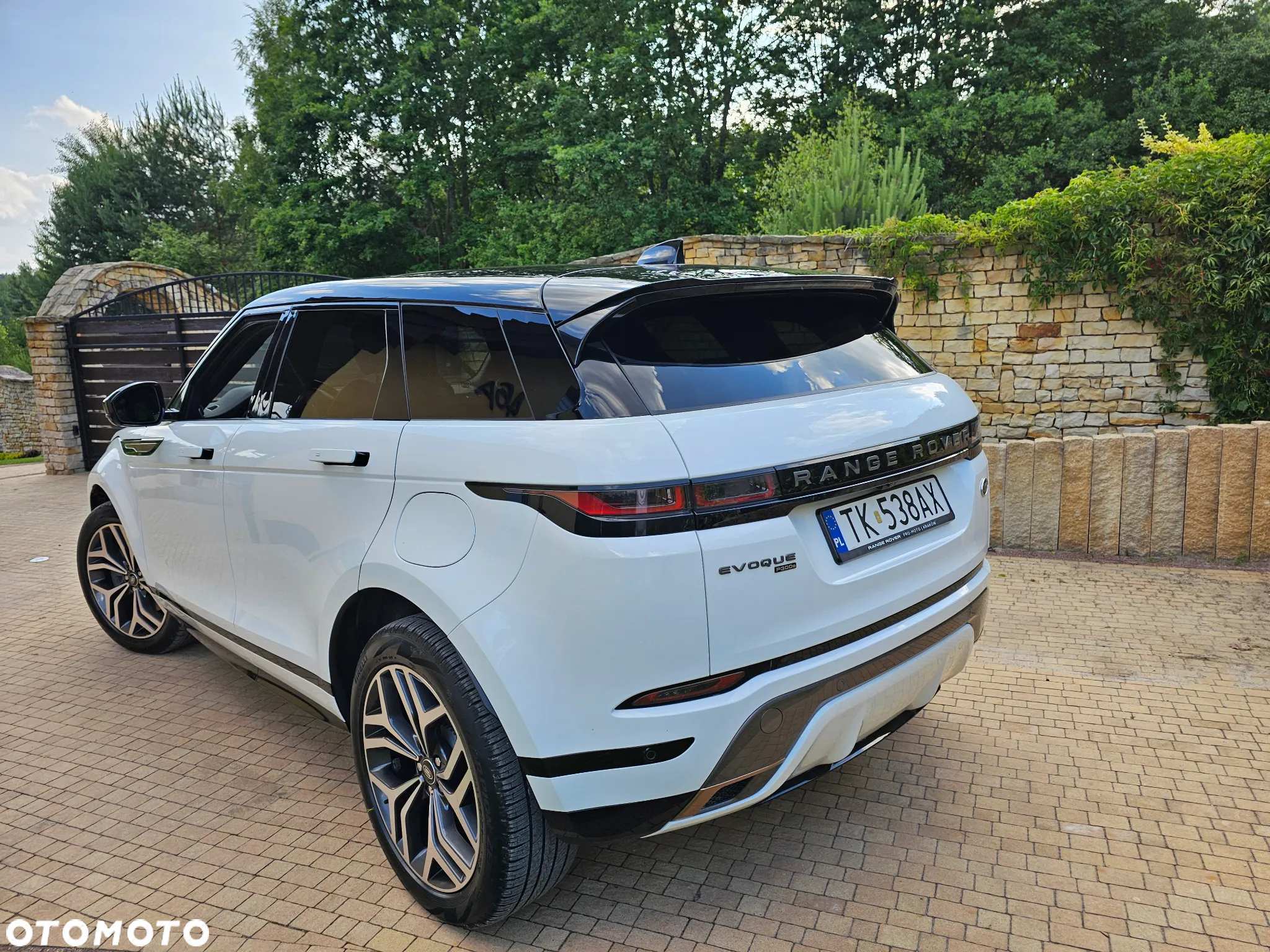 Land Rover Range Rover Evoque 1.5 P300e PHEV R-Dynamic SE - 4