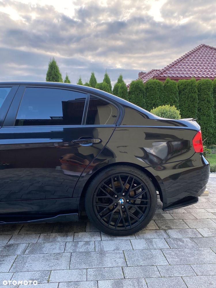 BMW Seria 3 - 16