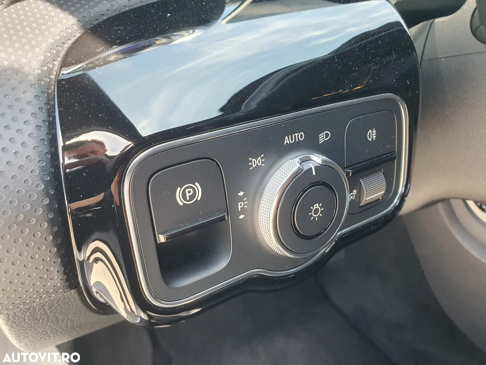 Mercedes-Benz A - 9