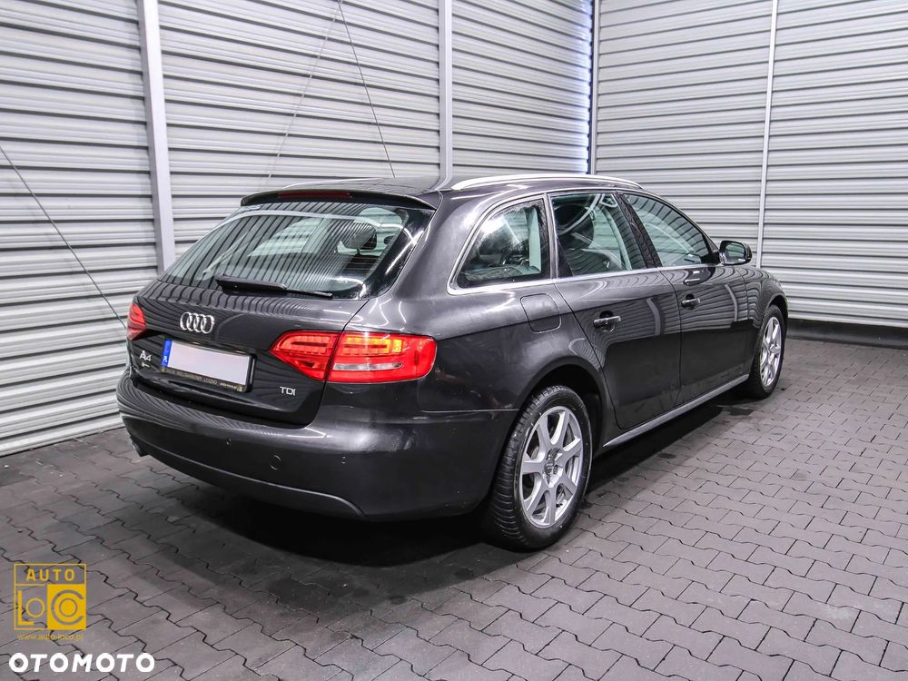 Audi A4 Avant 2.0 TDI - 8