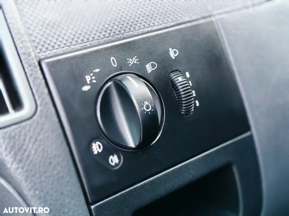 Mercedes-Benz Vito - 23