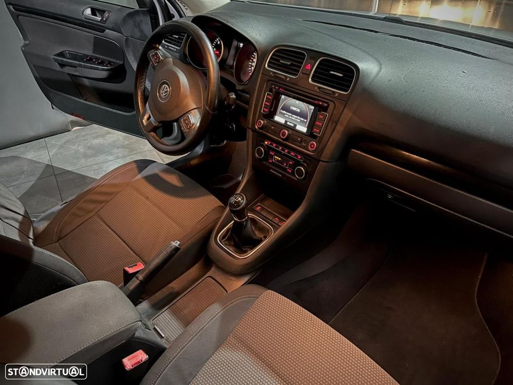 VW Golf Variant 1.6 TDi DPF Comfortline - 9