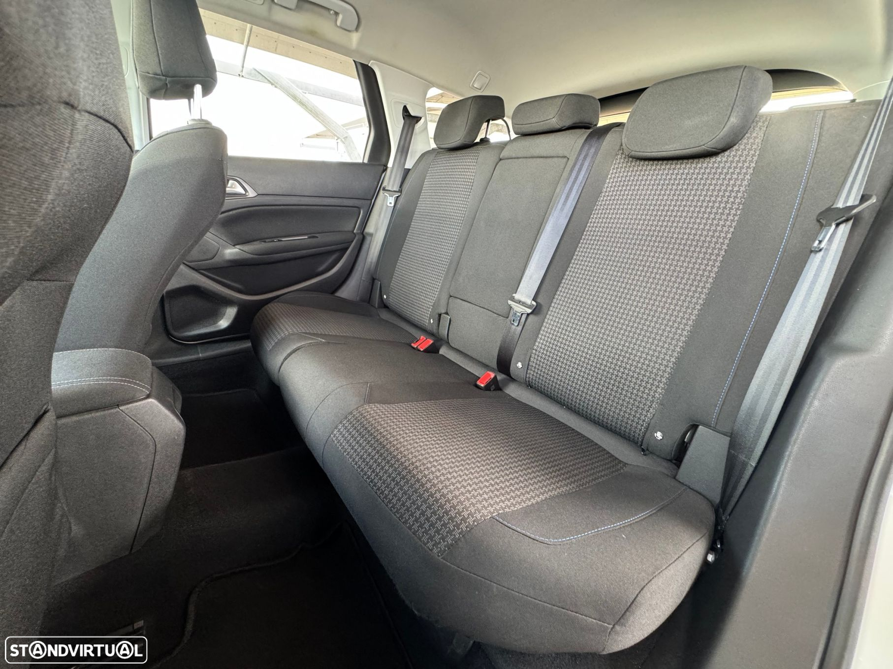 Peugeot 308 SW 1.6 BlueHDi Style J17 - 27