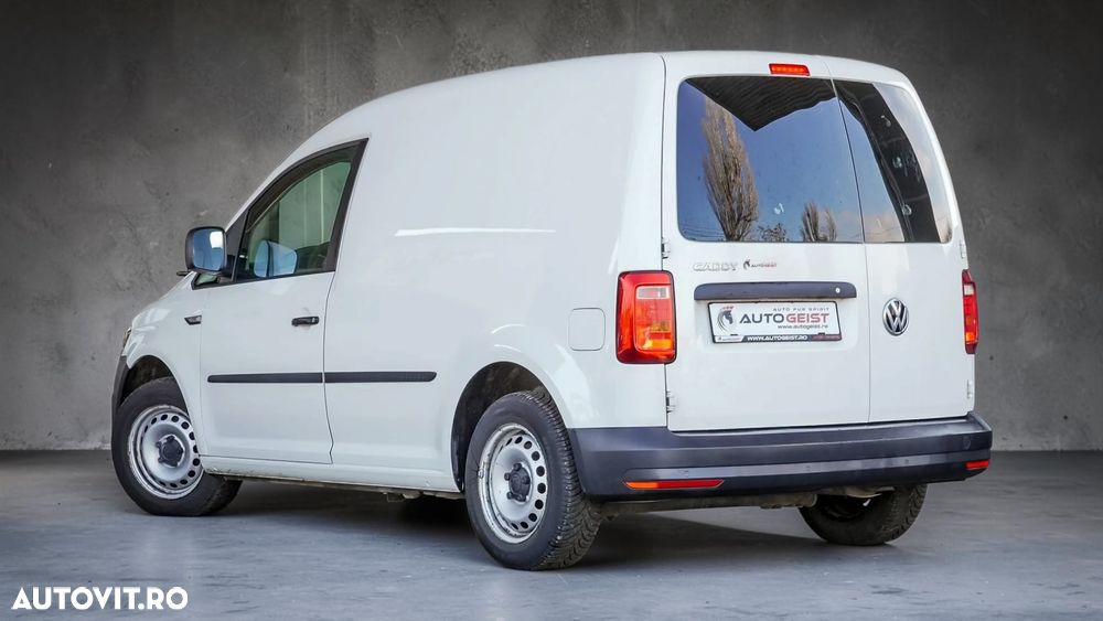 Volkswagen Caddy - 9